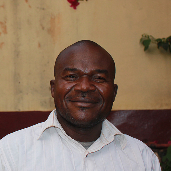 Pastor Ndebalet